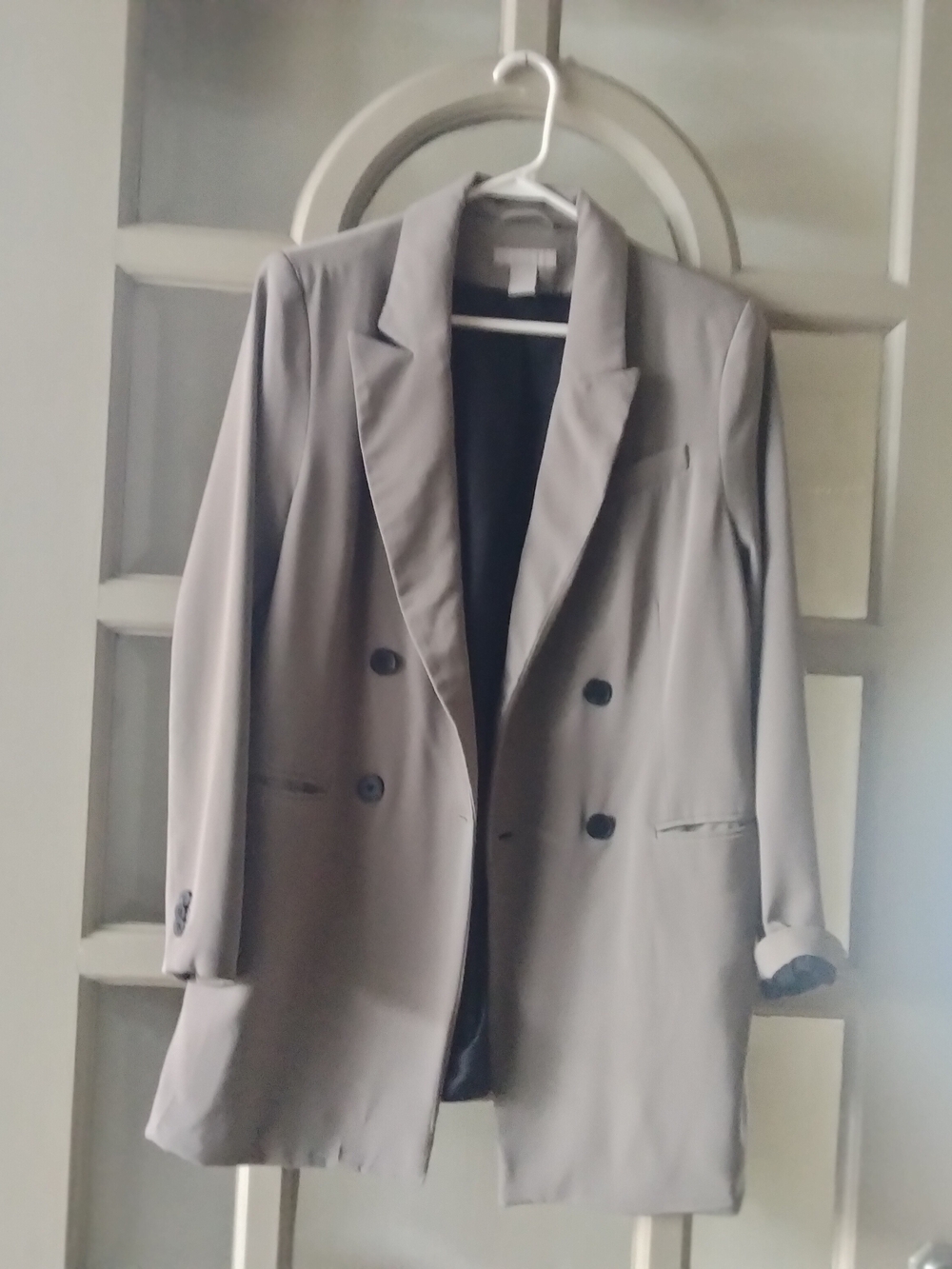 H&M Women’s Double-Breasted Taupe Blazer